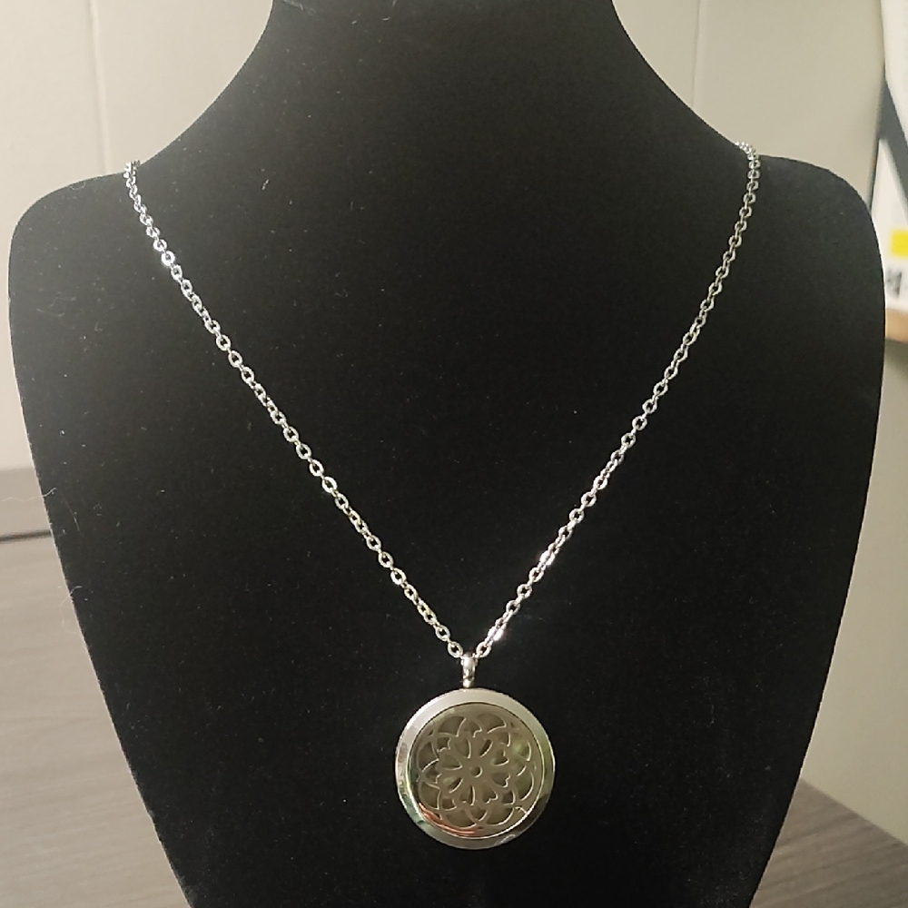 Silver Essential Oil Pendant Necklace